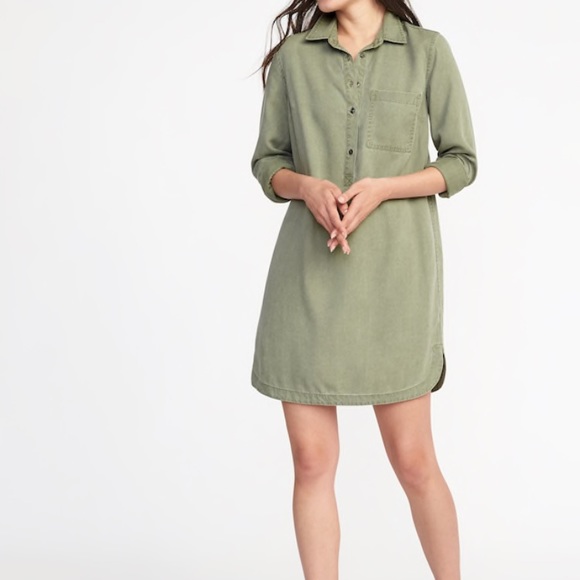Old Navy Dresses & Skirts - NWT old navy green tencel dress